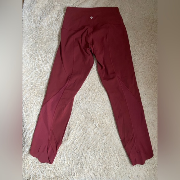 LULULEMON Wunder Under Leggings. - Picture 4 of 9